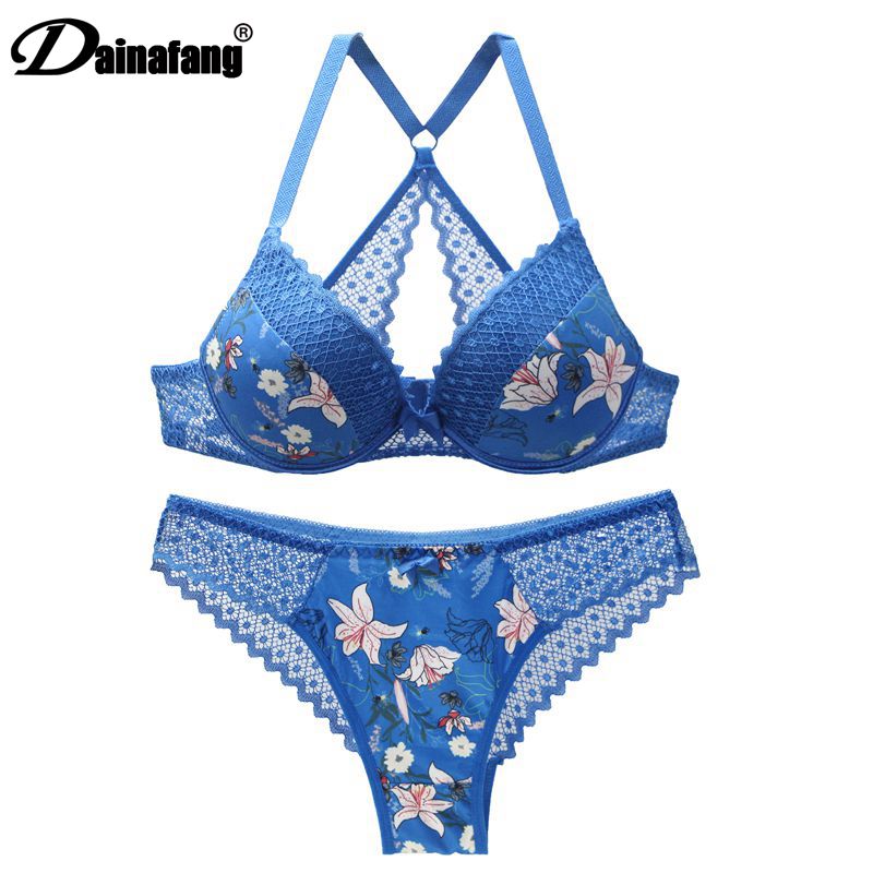 New 2020 sexy 3/4 cup back closure lace women bra set thong hollow out  underwear  intimante  lingerie